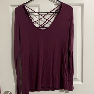 Crossed chest and back long sleeve shirt